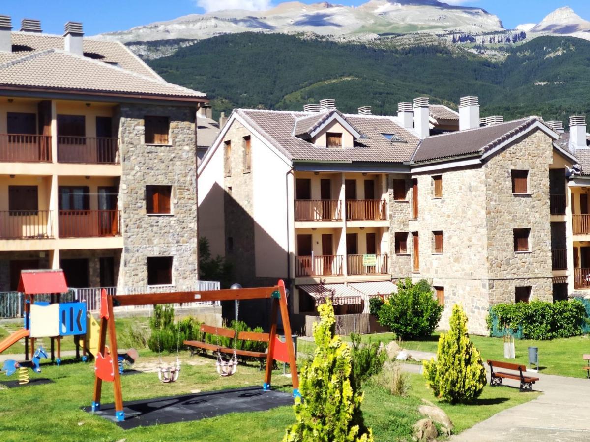 Apartamento El Roble Villanua Bagian luar foto