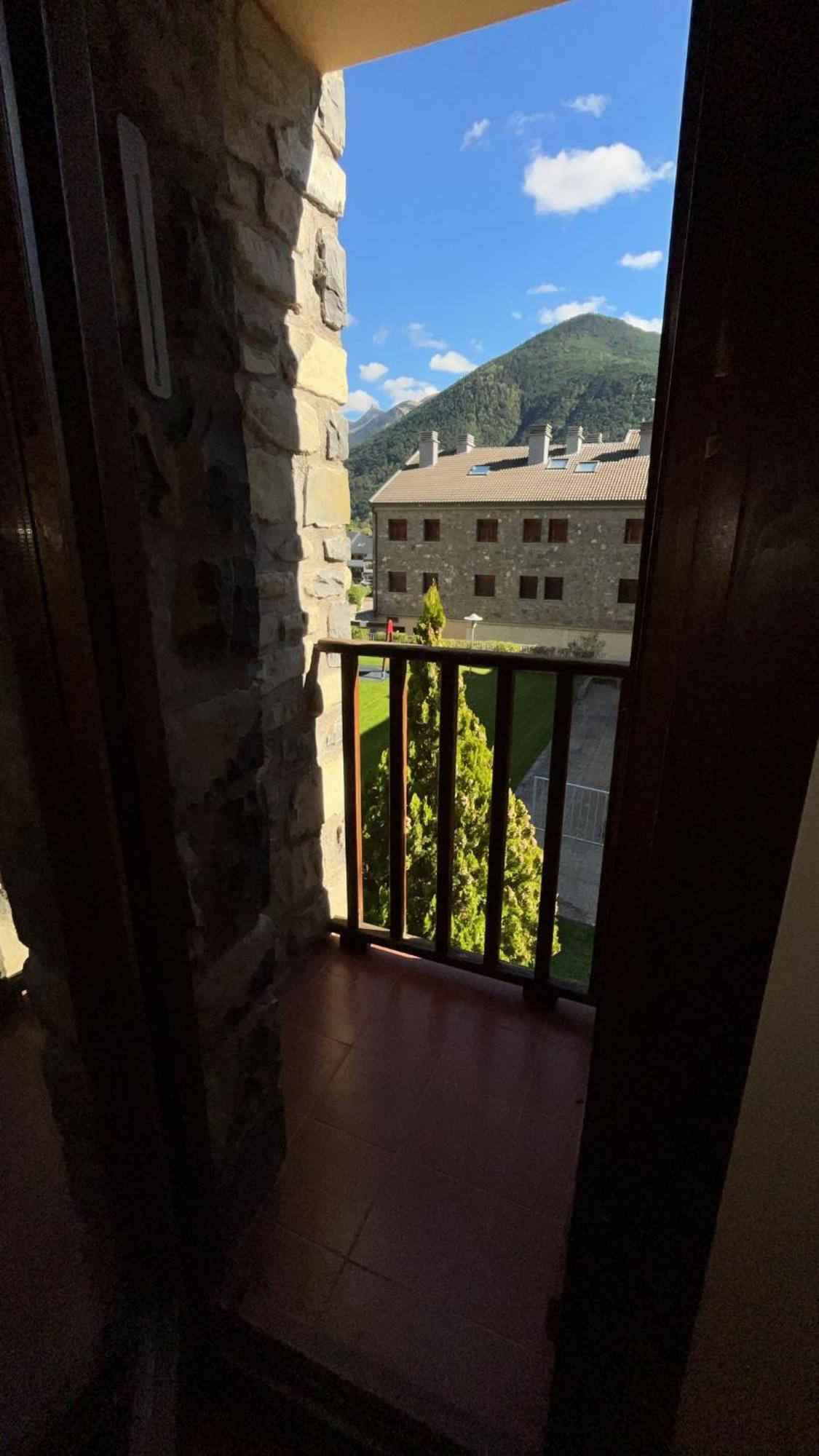 Apartamento El Roble Villanua Bagian luar foto