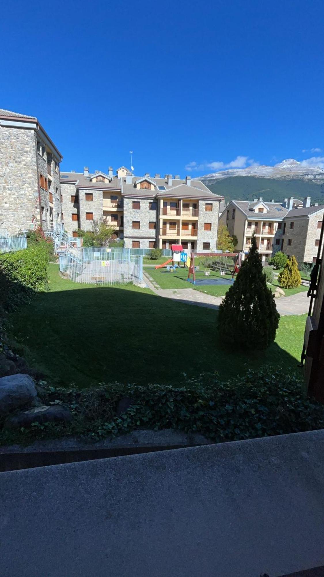 Apartamento El Roble Villanua Bagian luar foto